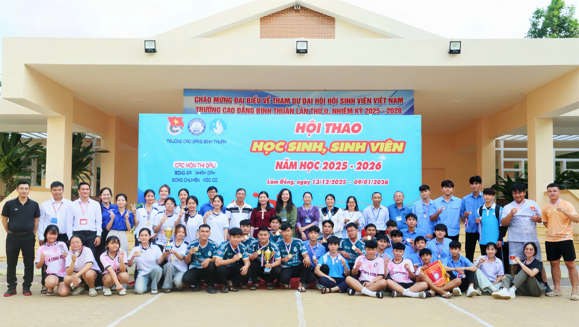 Lễ bế mạc và trao giải Hội thao Học sinh, sinh viên năm học 2025 - 2026